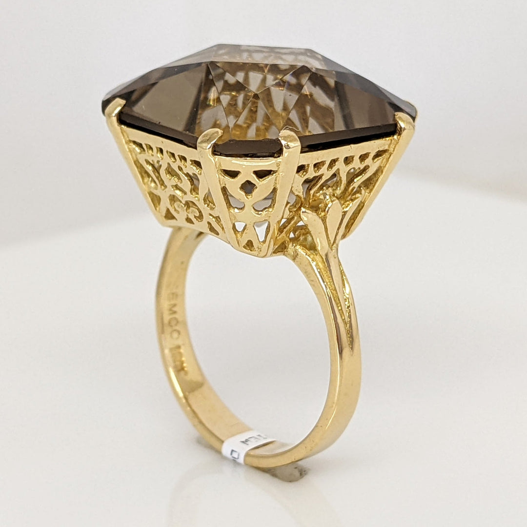 18K SMOKEY QUARTZ CUSHION 18MM ESTATE RING 10.5 GRAMS