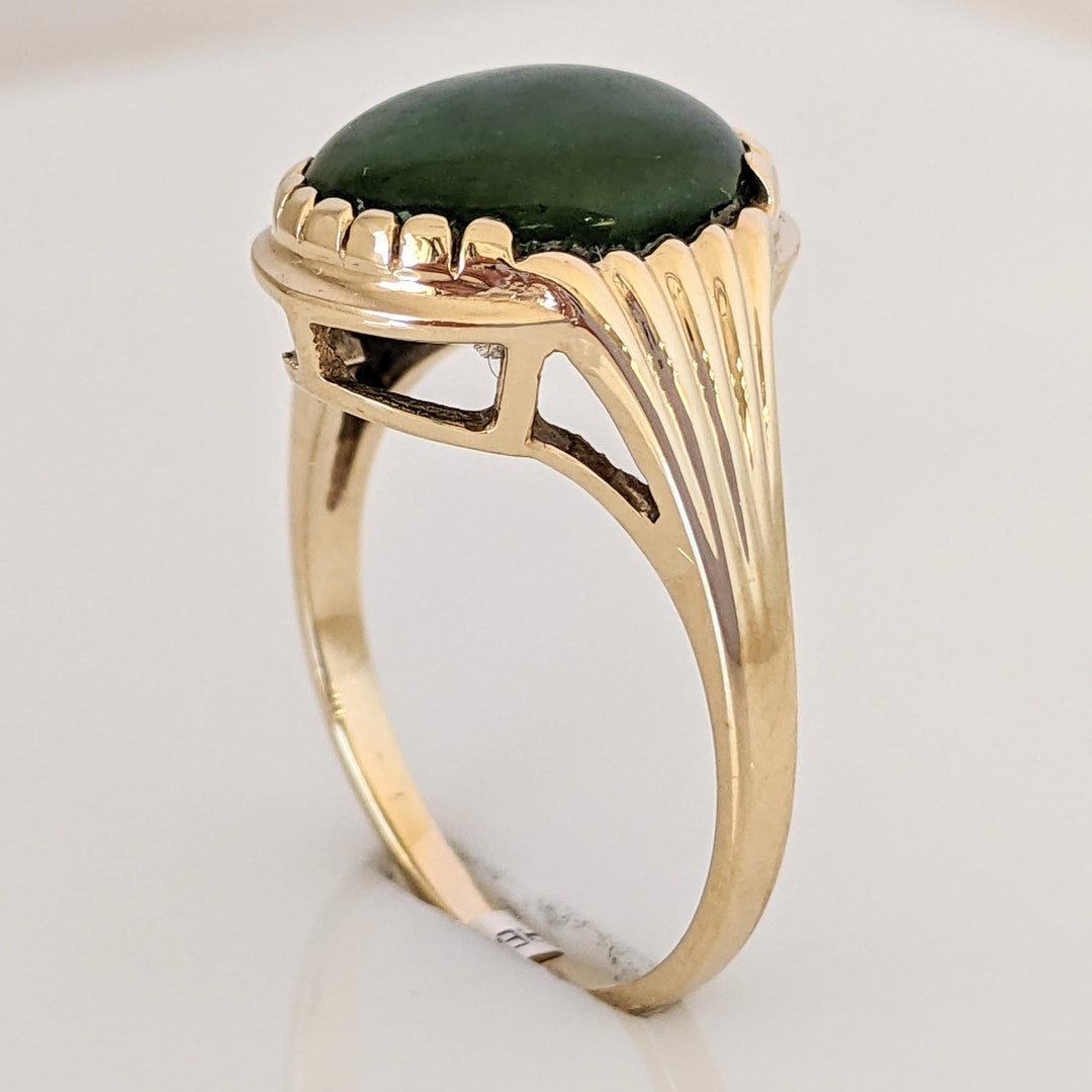 14K JADE OVAL 10X12 ESTATE RING WITH RIBBED SHANK 3.5 GRAMS