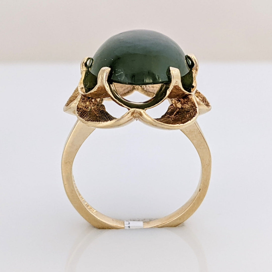 14K JADE OVAL 12X16 CABOCHON WITH RIPPLE GOLD TRIM ESTATE RING 6.2 GRAMS