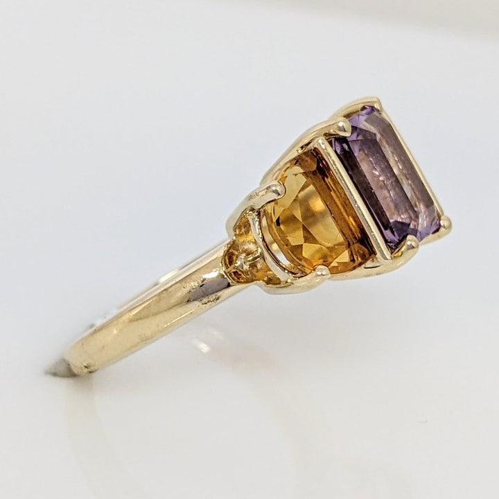 10K AMETHYST EMERALD CUT 6X8 WITH (2) CITRINE HALF MOON ESTATE RING 3.9 GRAMS