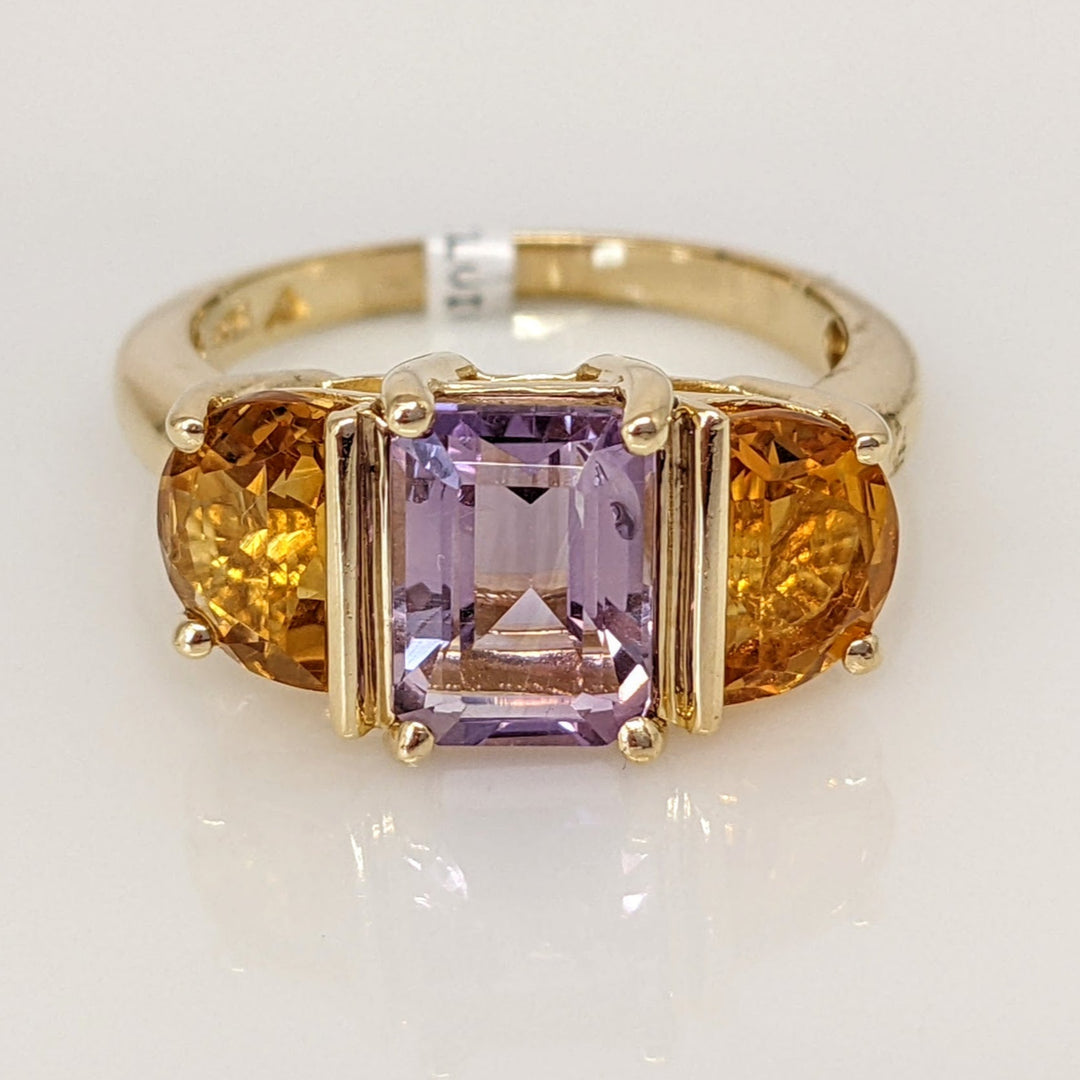 10K AMETHYST EMERALD CUT 6X8 WITH (2) CITRINE HALF MOON ESTATE RING 3.9 GRAMS