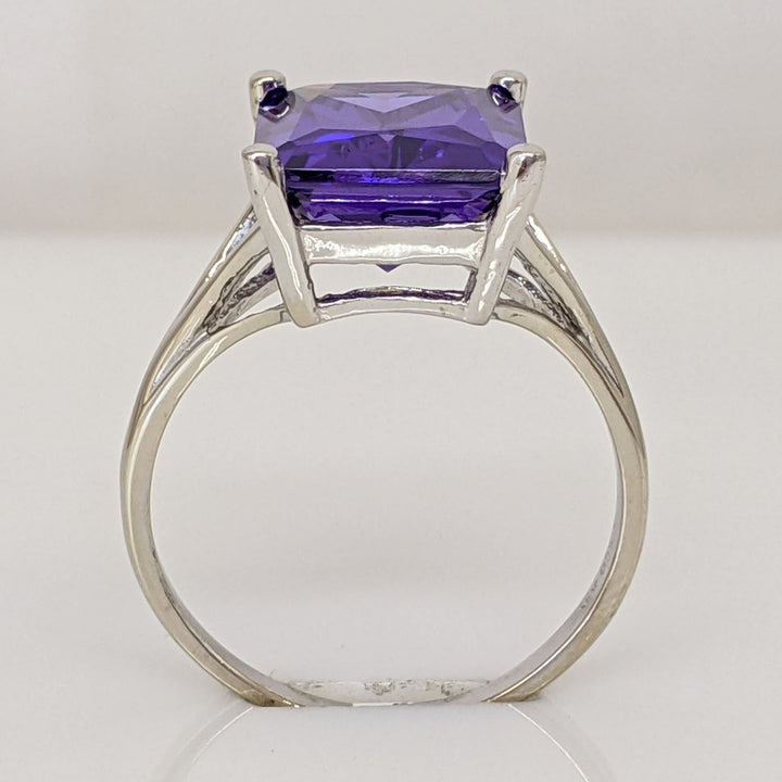 10K WHITE PURPLE GLASS EMERALD CUT 10X12 ESTATE RING 4.4 GRAMS