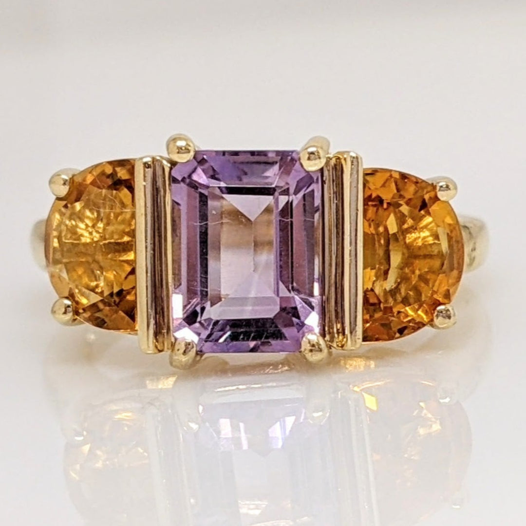 10K AMETHYST EMERALD CUT 6X8 WITH (2) CITRINE HALF MOON ESTATE RING 3.9 GRAMS