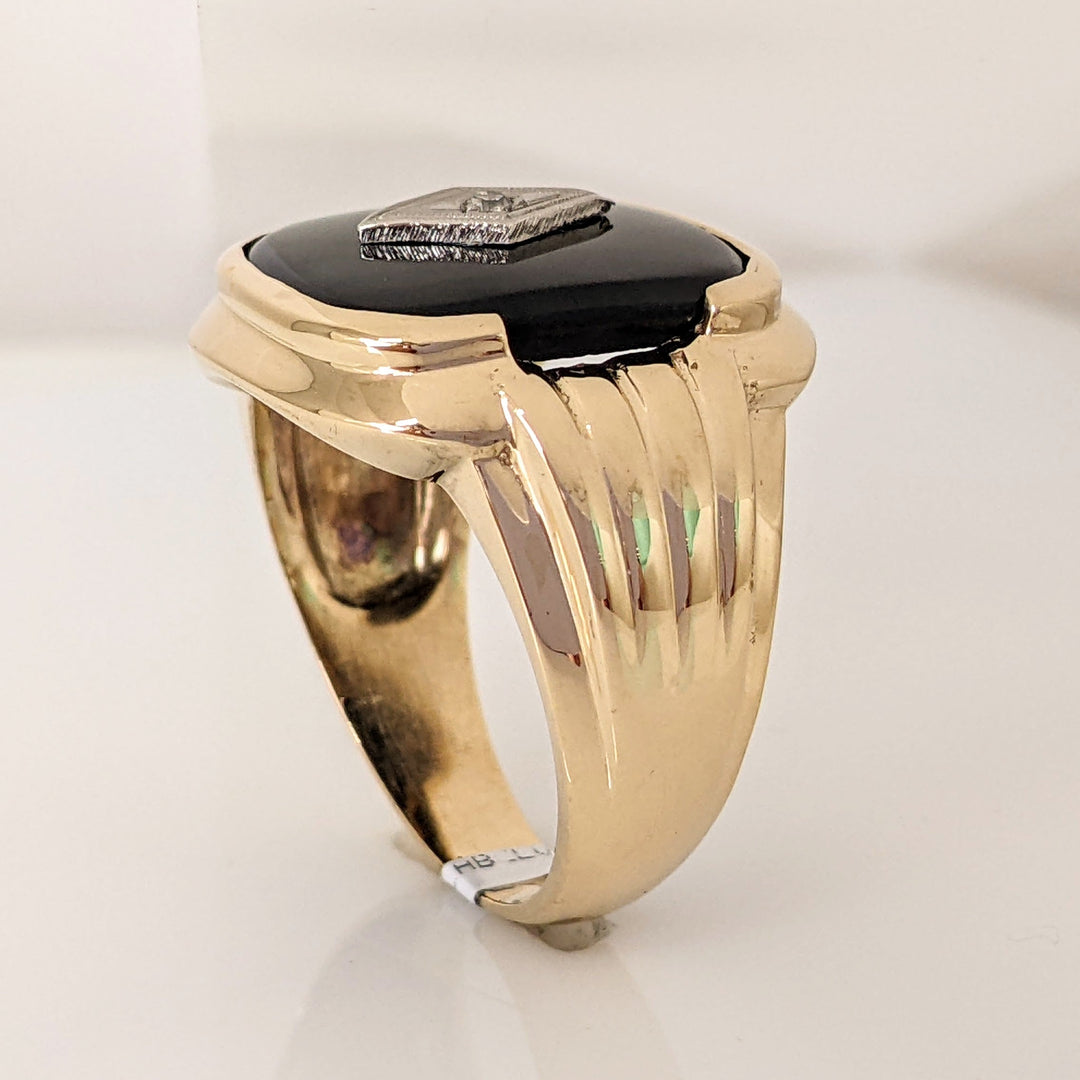 10K ONYX EMERALD CUT 12X15 WITH MELEE ESTATE RING 6.4 GRAMS