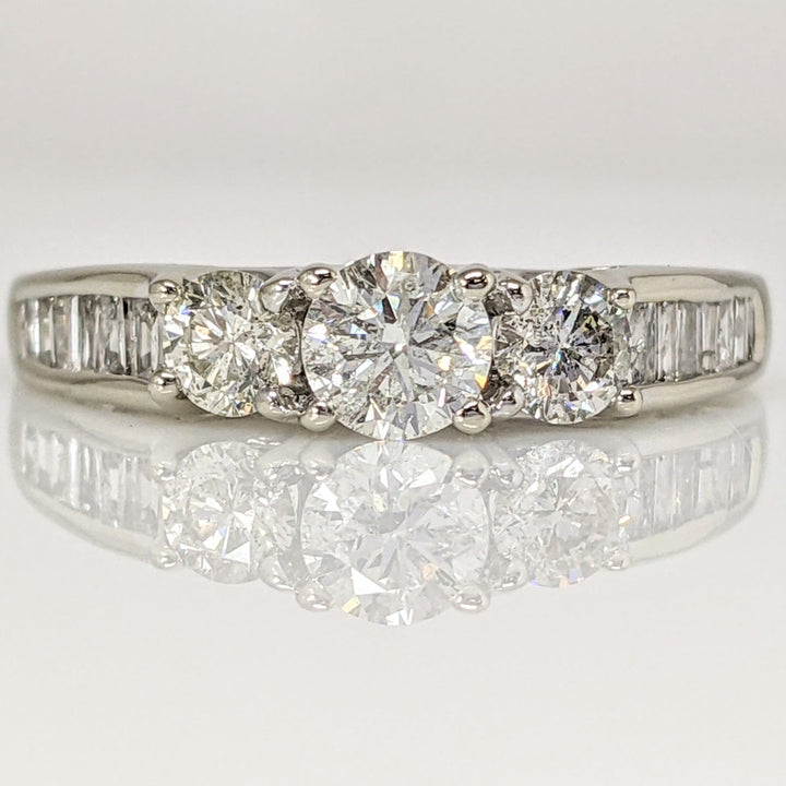 10K WHITE .81 CARAT TOTAL WEIGHT I2 I-J DIAMOND ROUND (3) BAGUETTE (12) ESTATE RING 2.5 GRAMS