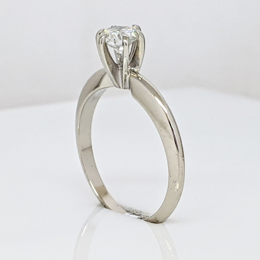 14K WHITE .49 CARAT TOTAL SI1 H DIAMOND ROUND ESTATE SOLITAIRE RING 2.6 GRAMS