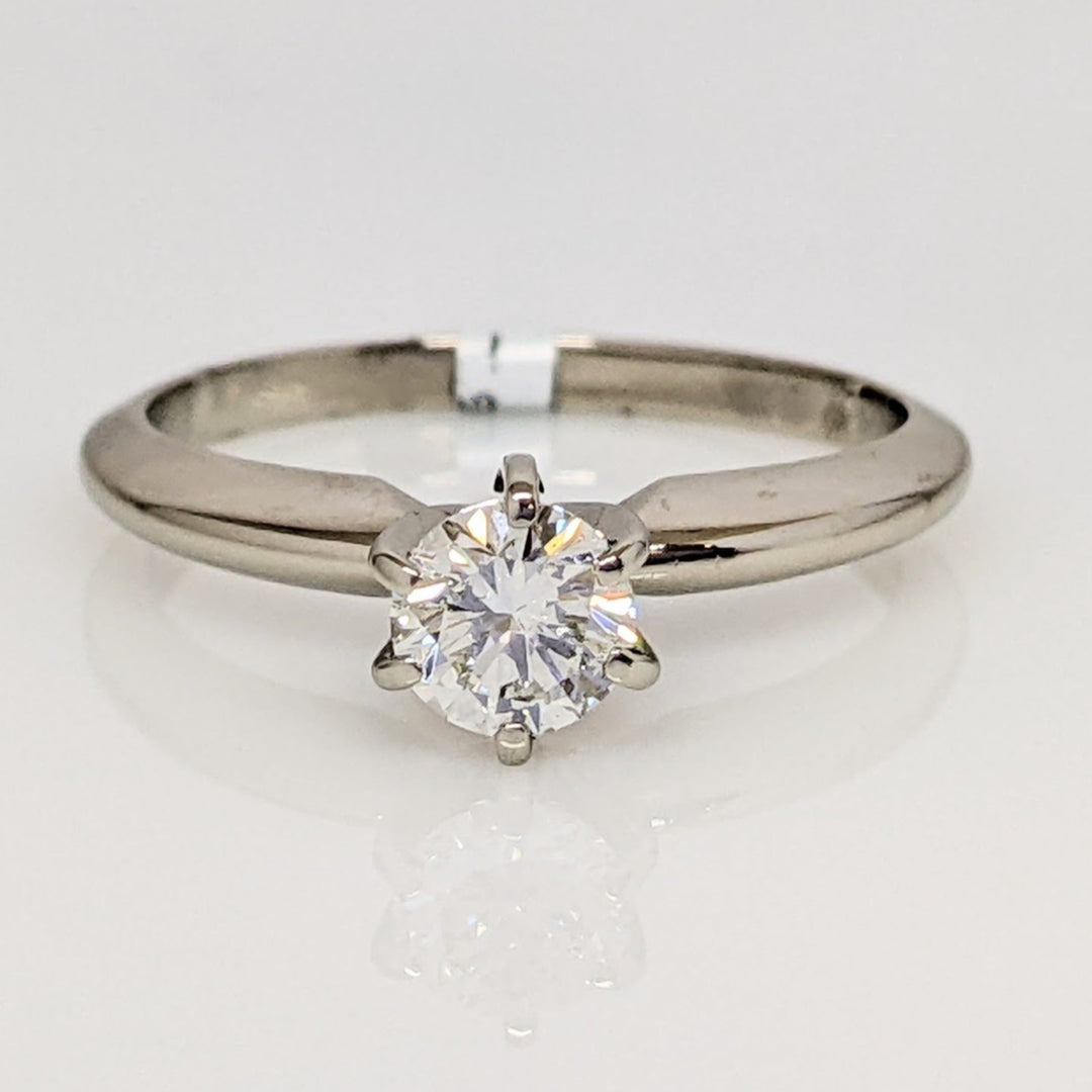 14K WHITE .49 CARAT TOTAL SI1 H DIAMOND ROUND ESTATE SOLITAIRE RING 2.6 GRAMS