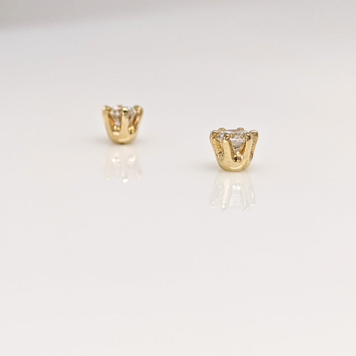 14K .23 CARAT TOTAL SI2 H DIAMOND ROUND ESTATE STUD EARRINGS 0.5 GRAMS