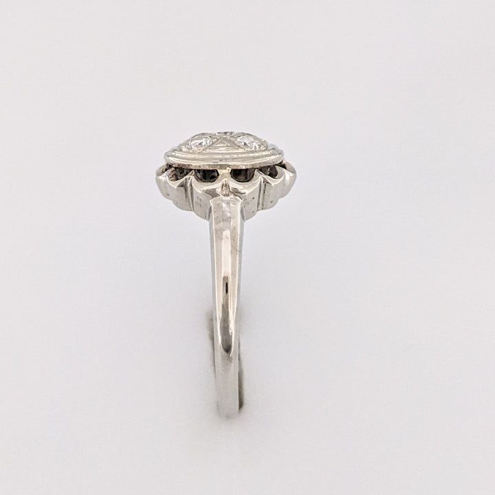 10K WHITE .22 CARAT TOTAL WEIGHT I1 H DIAMOND ROUND (5) CIRCLE CLUSTER ESTATE RING 2.7 GRAMS