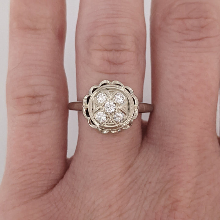 10K WHITE .22 CARAT TOTAL WEIGHT I1 H DIAMOND ROUND (5) CIRCLE CLUSTER ESTATE RING 2.7 GRAMS