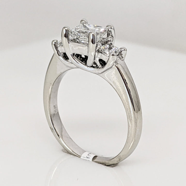 14K WHITE 1.04 CARAT TOTAL WEIGHT VS2 G DIAMOND PRINCESS CUT (3) ESTATE RING 4.4 GRAMS