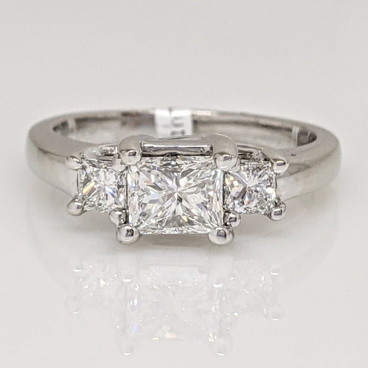 14K WHITE 1.04 CARAT TOTAL WEIGHT VS2 G DIAMOND PRINCESS CUT (3) ESTATE RING 4.4 GRAMS
