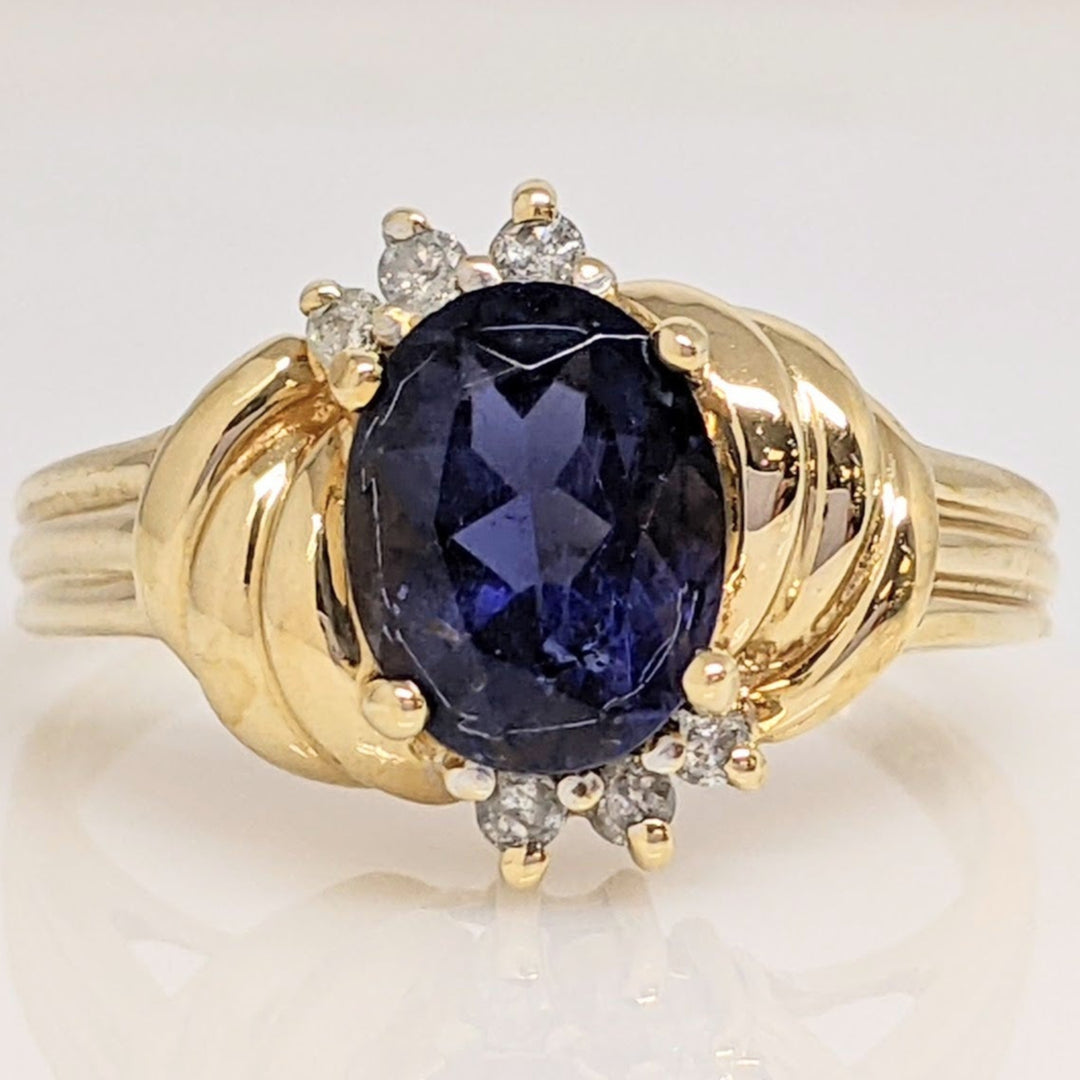 10K IOLITE OVAL 7X9 WITH .10 DIAMOND TOTAL WEIGHT ESTATE RING 4.2 GRAMS