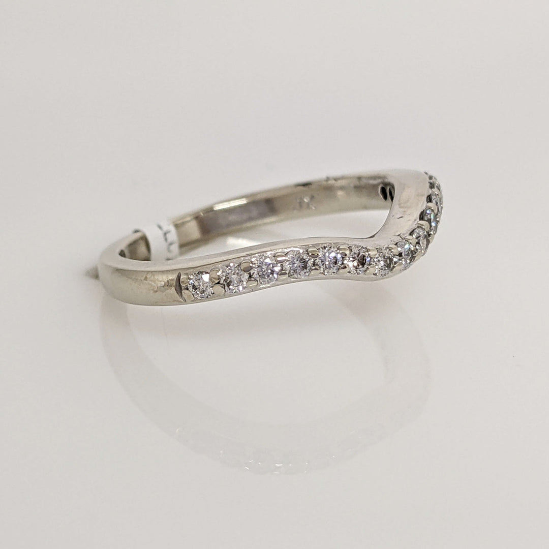 14K WHITE .23 CARAT TOTAL WEIGHT I1 I DIAMOND ROUND (15) ESTATE CURVED BAND 2.6 GRAMS