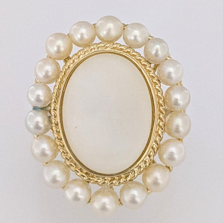 14K MOON STONE OVAL WITH ROUND PEARL TRIM ESTATE RING 6.4 GRAMS
