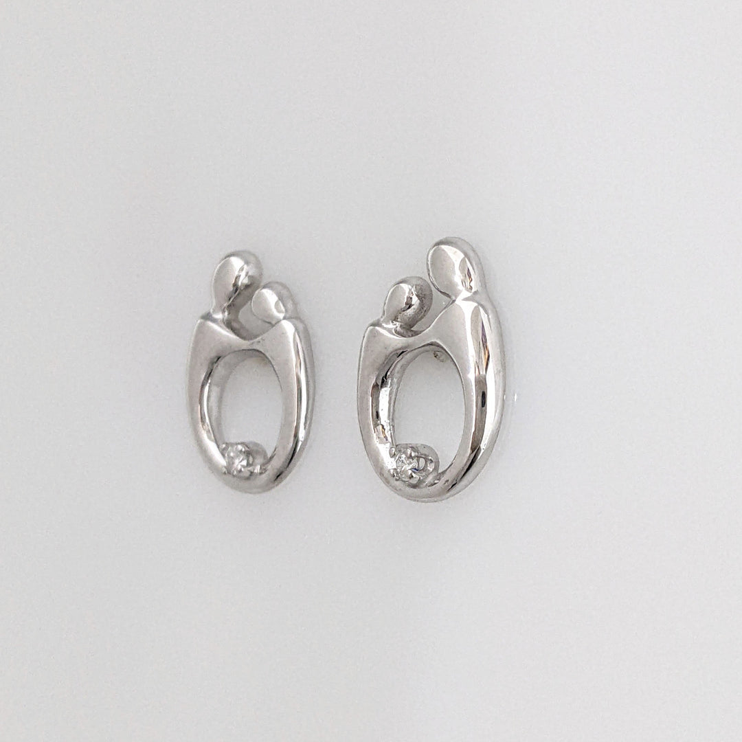14K WHITE MOTHER/CHILD WITH MELEE ESTATE EARRINGS 2.2 GRAMS