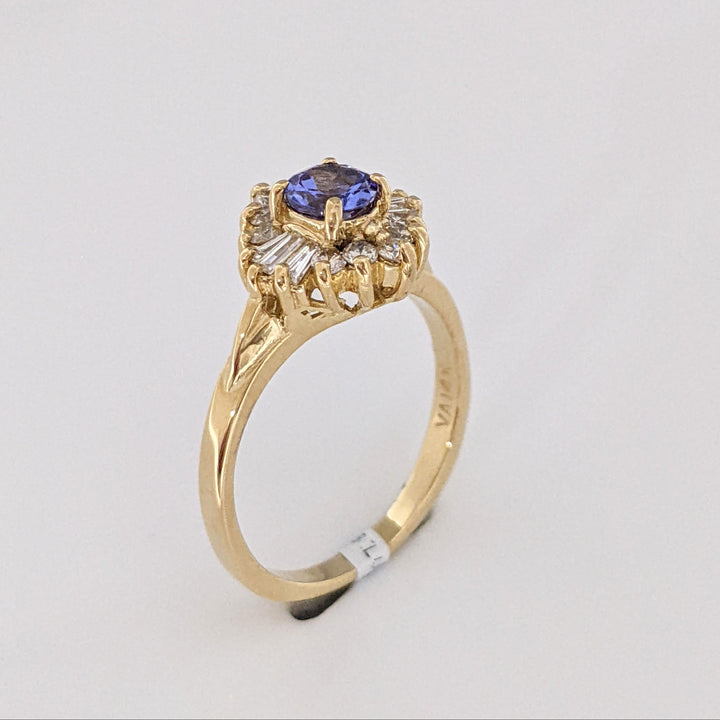 14K TANZANITE ROUND 4.5MM WITH ROUND/ BAGUETTE DIAMOND MELEE ESTATE RING 3.0 GRAMS