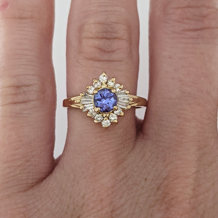 14K TANZANITE ROUND 4.5MM WITH ROUND/ BAGUETTE DIAMOND MELEE ESTATE RING 3.0 GRAMS