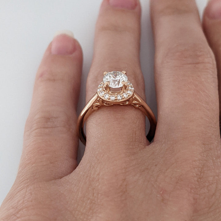 14K ROSE 1.03 CARAT TOTAL WEIGHT I1 G DIAMOND ROUND (16) ESTATE HALO RING 6.2 GRAMS