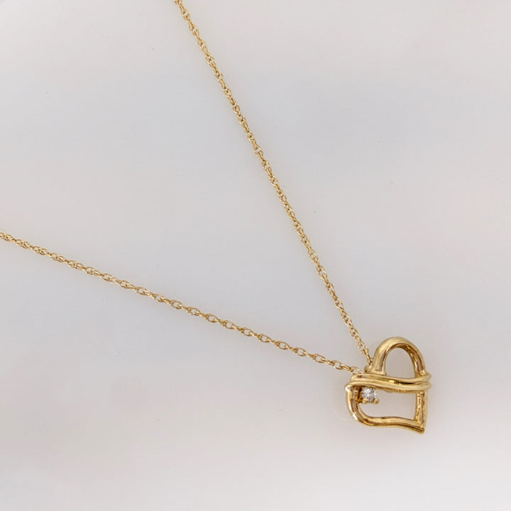 14K DIAMOND ROUND ESTATE HEART PENDANT & CHAIN 2.2 GRAMS