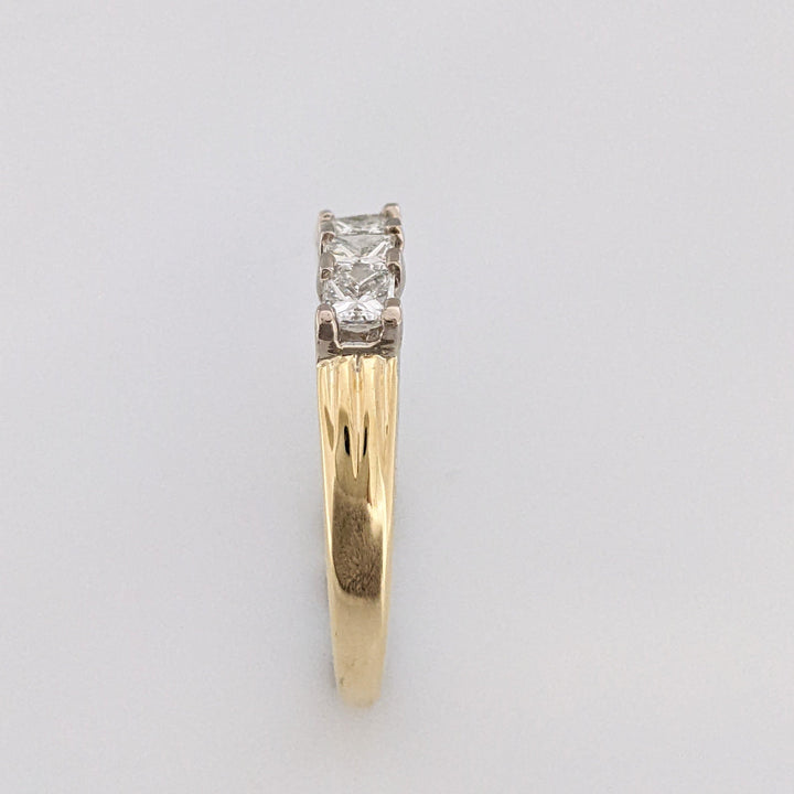 18K .95 CARAT TOTAL WEIGHT VS2 I-J DIAMOND PIRNCESS CUT (5) ESTATE BAND 3.9 GRAMS