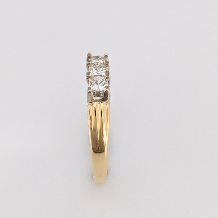18K .95 CARAT TOTAL WEIGHT VS2 I-J DIAMOND PIRNCESS CUT (5) ESTATE BAND 3.9 GRAMS