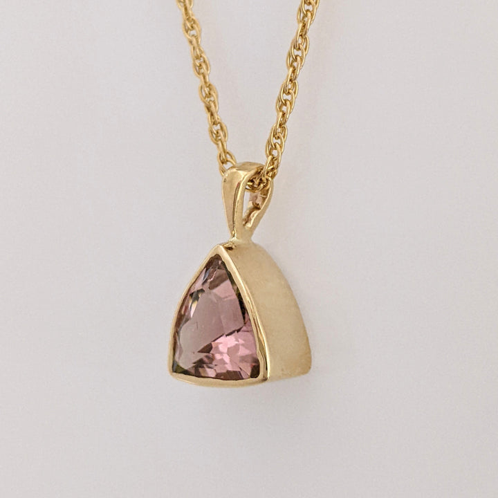 14K PINK TOURMALINE TRILLION 10MM BEZEL ESTATE PENDANT & CHAIN 6.4 GRAMS