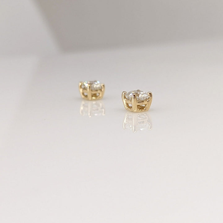 14K .32 CARAT TOTAL WEIGHT SI2 G DIAMOND ROUND ESTATE STUD EARRINGS 0.5 GRAMS