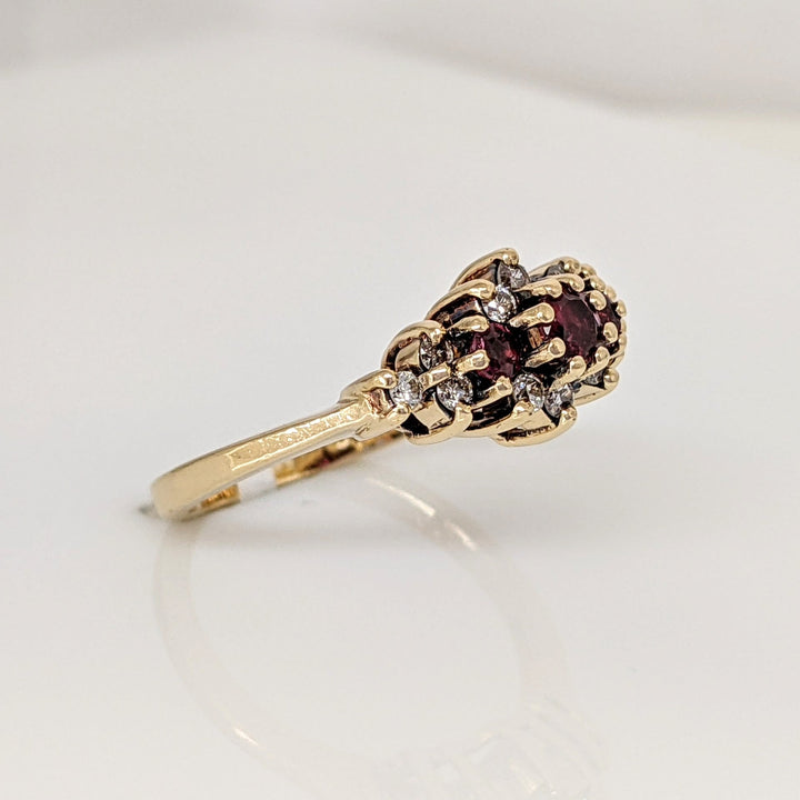 14K RUBY ROUND (3) STONES WITH (12) DIAMONDS .24 DIAMOND TOTAL WEIGHT ESTATE RING 3.7 GRAMS