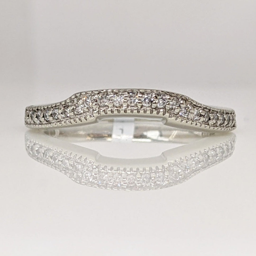 14K WHITE .16 CARAT TOTAL WEIGHT DIAMOND ROUND KNOTCHED ESTATE BAND 3.0 GRAMS