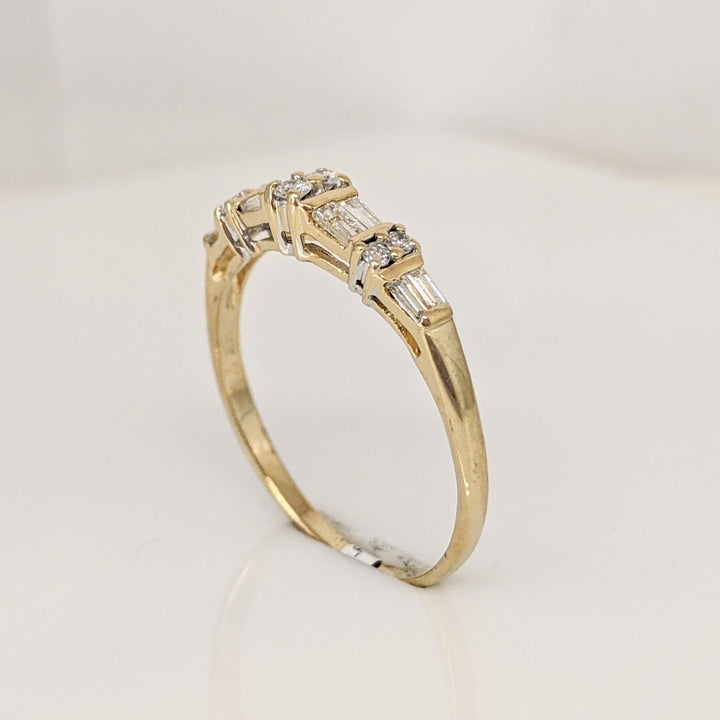 14K .42 CARAT TOTAL WEIGHT SI2 H DIAMOND ROUND (6) BAGUETTE (8) ESTATE BAND 2.3 GRAMS