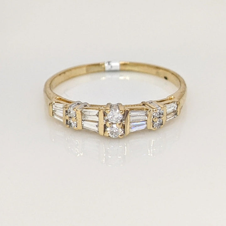 14K .42 CARAT TOTAL WEIGHT SI2 H DIAMOND ROUND (6) BAGUETTE (8) ESTATE BAND 2.3 GRAMS
