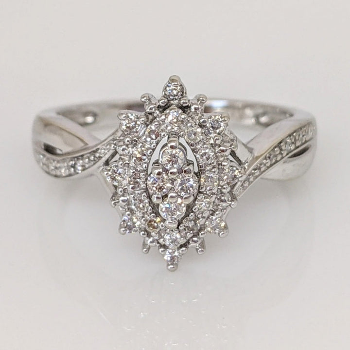 10K WHITE .22 CARAT TOTAL SI1 H DIAMOND ROUND (30) CLUSTER MARQUISE SHAPE ESTATE RING 3.0 GRAMS