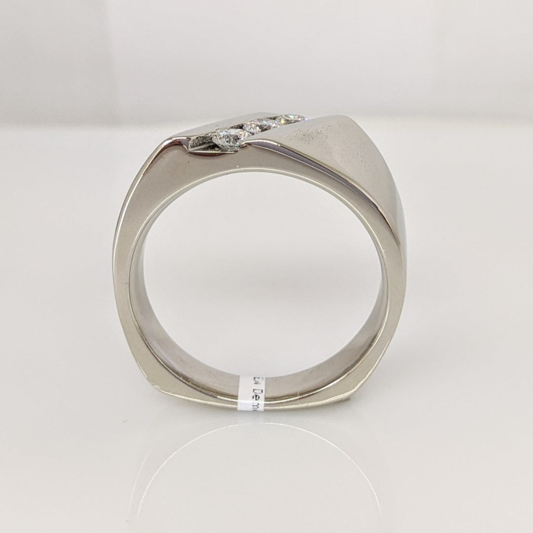 14K WHITE .54 CARAT TOTAL WEIGHT SI2 I DIAMOND ROUND (3) CHANNEL SET ESTATE BAND 16.4 GRAMS
