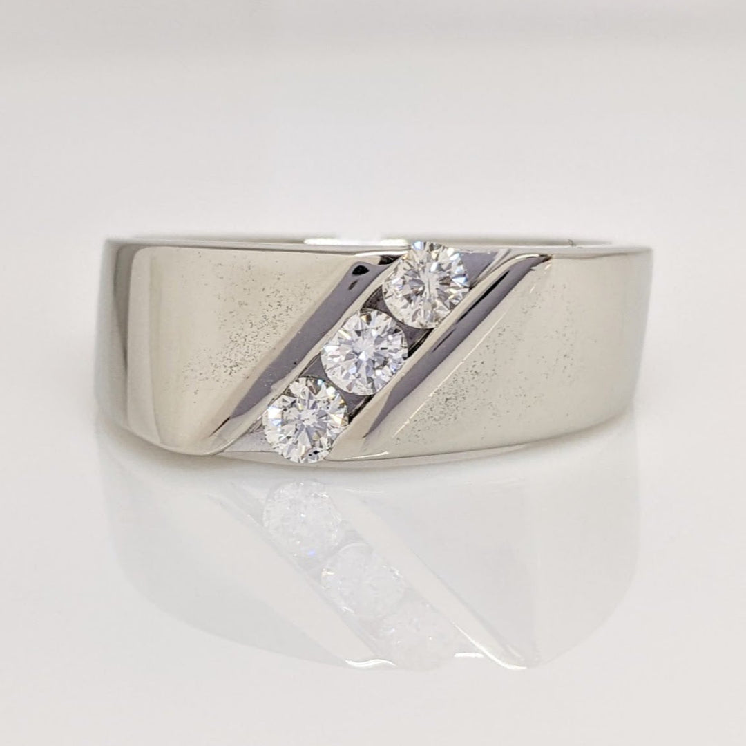 14K WHITE .54 CARAT TOTAL WEIGHT SI2 I DIAMOND ROUND (3) CHANNEL SET ESTATE BAND 16.4 GRAMS