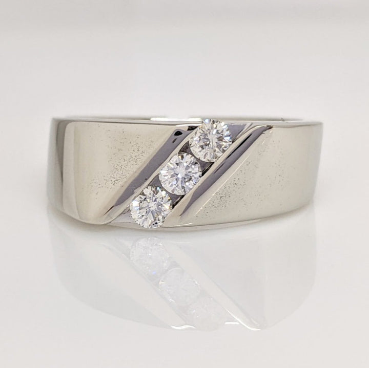 14K WHITE .54 CARAT TOTAL WEIGHT SI2 I DIAMOND ROUND (3) CHANNEL SET ESTATE BAND 16.4 GRAMS