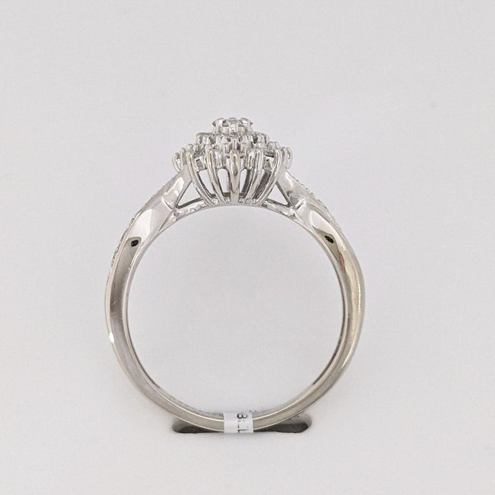 10K WHITE .22 CARAT TOTAL SI1 H DIAMOND ROUND (30) CLUSTER MARQUISE SHAPE ESTATE RING 3.0 GRAMS