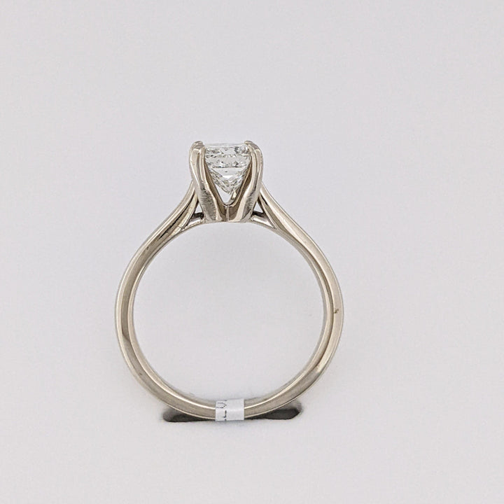 14K WHITE .91 CARAT TOTAL I1 H DIAMOND EMERALD CUT ESTATE RING 2.6 GRAMS