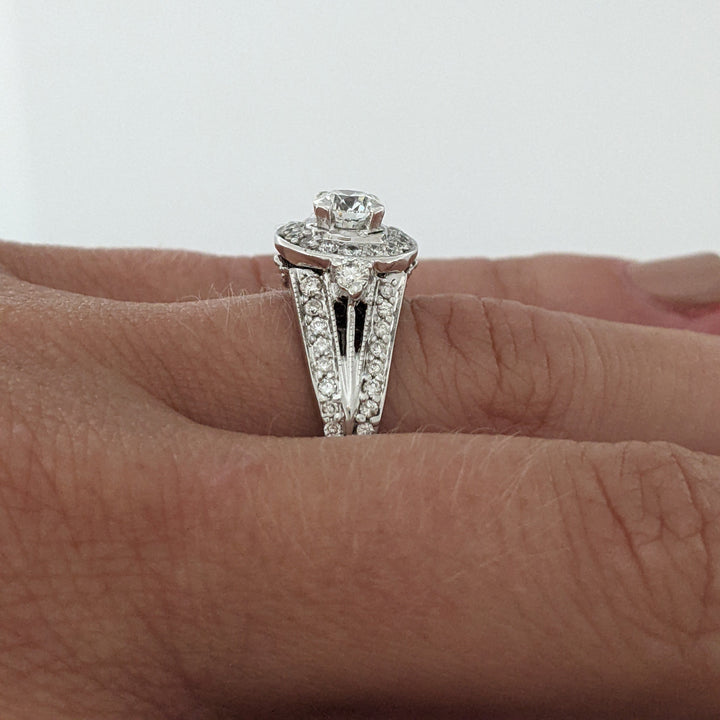14K WHITE 1.20 CARAT TOTAL WEIGHT SI1 H-I DIAMOND ROUND (54) ESTATE RING 4.9 GRAMS