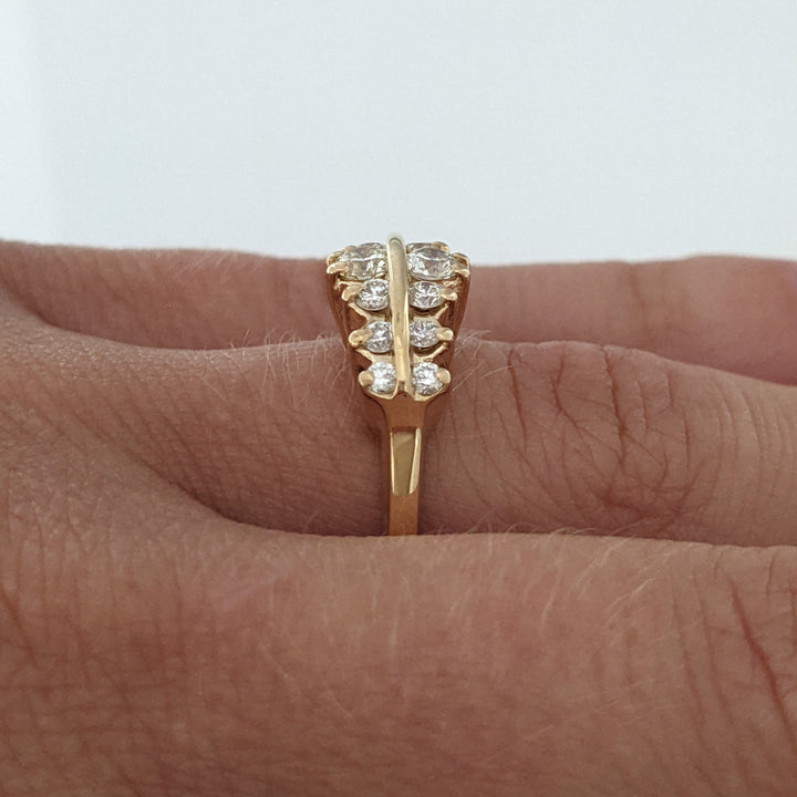 14K .61 CARAT TOTAL WEIGHT SI1 K DIAMOND ROUND (14) ESTATE RING 3.8 GRAMS