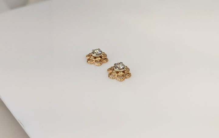 14k .50 CARAT TOTAL WEIGHT SI2 H DIAMOND ROUND HOLD TRIM ESTATE EARRINGS 2.2 GRAMS