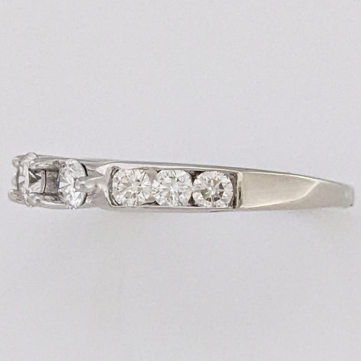 14K WHITE .75 CARAT TOTAL WEIGHT SI1 I DIAMOND ROUND (9) ESTATE TRINITY RING 2.5 GRAMS