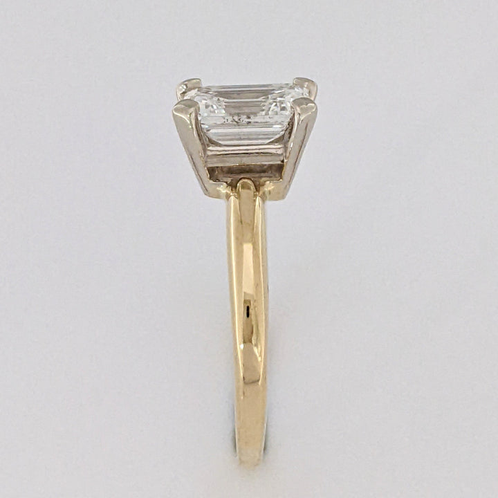 14K 1.21 CARAT TOTAL I1 G DIAMOND EMERALD CUT ESTATE SOLITAIRE RING 2.5 GRAMS