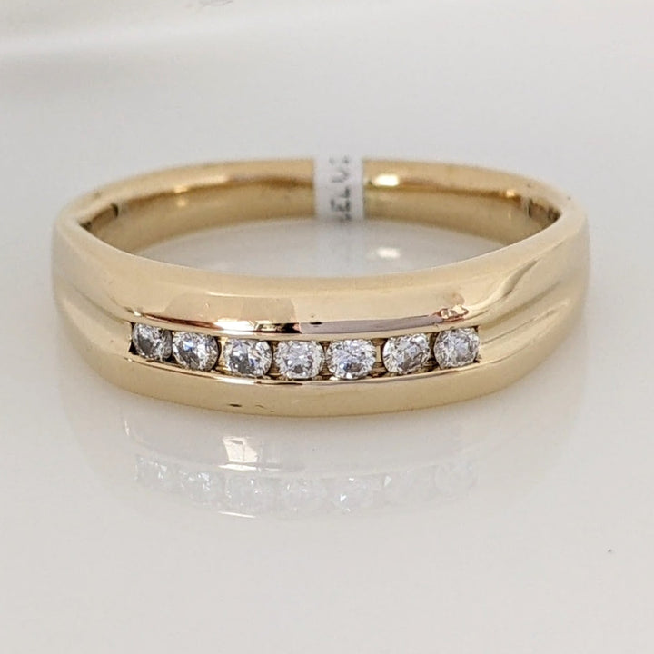 14K .25 CARAT TOTAL WEIGHT I1 I DIAMOND ROUND (7) ESTATE CHANNEL SET BAND 7.7 GRAMS