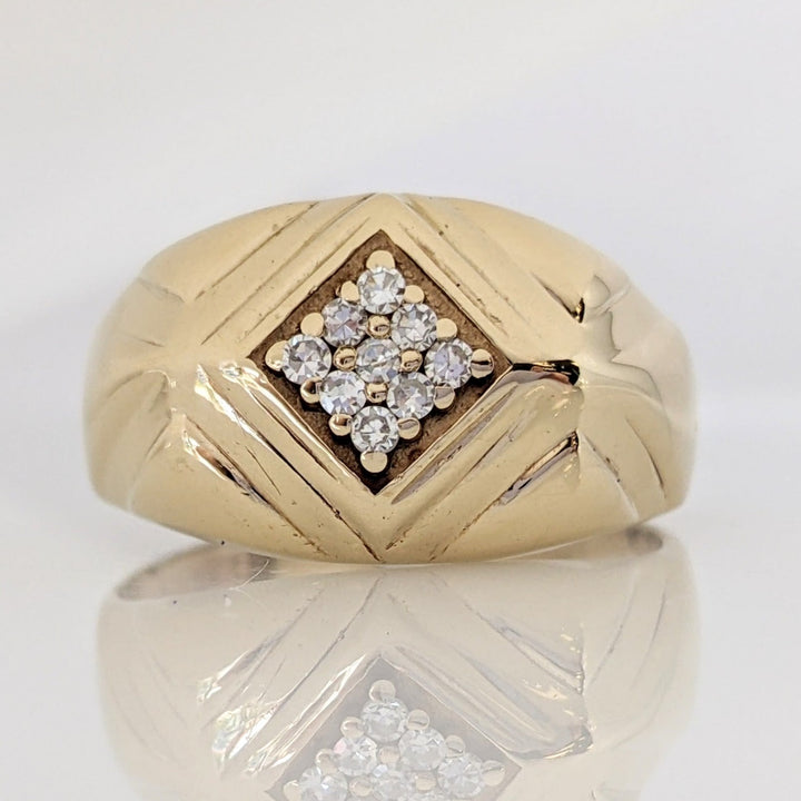 14K .13 CARAT TOTAL WEIGHT SI2 H DIAMOND ROUND (9) SQUARE TOP ESTATE RING 6.5 GRAMS