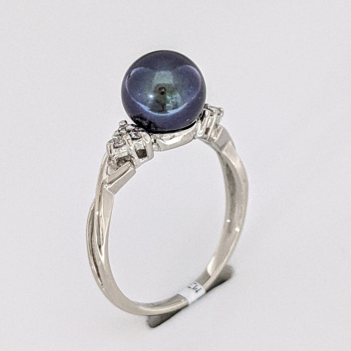 14K WHITE BLACK PEARL ROUND 8MM WITH .10 DIAMOND TOTAL WEIGHT (8) ESTATE RING 3.0 GRAMS