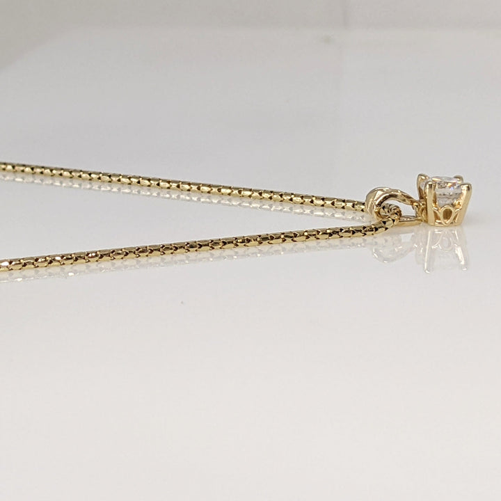 14K .44 CARAT TOTAL I1 J DIAMOND ROUND (1) ESTATE PENDANT & CHAIN 3.2 GRAMS