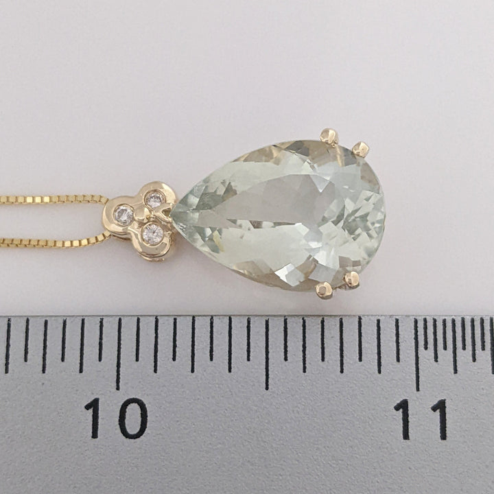 14K GREEN QUARTZ PEAR 13X18 WITH (3) MELEE ESTATE PENDANT & CHAIN 6.6 GRAMS