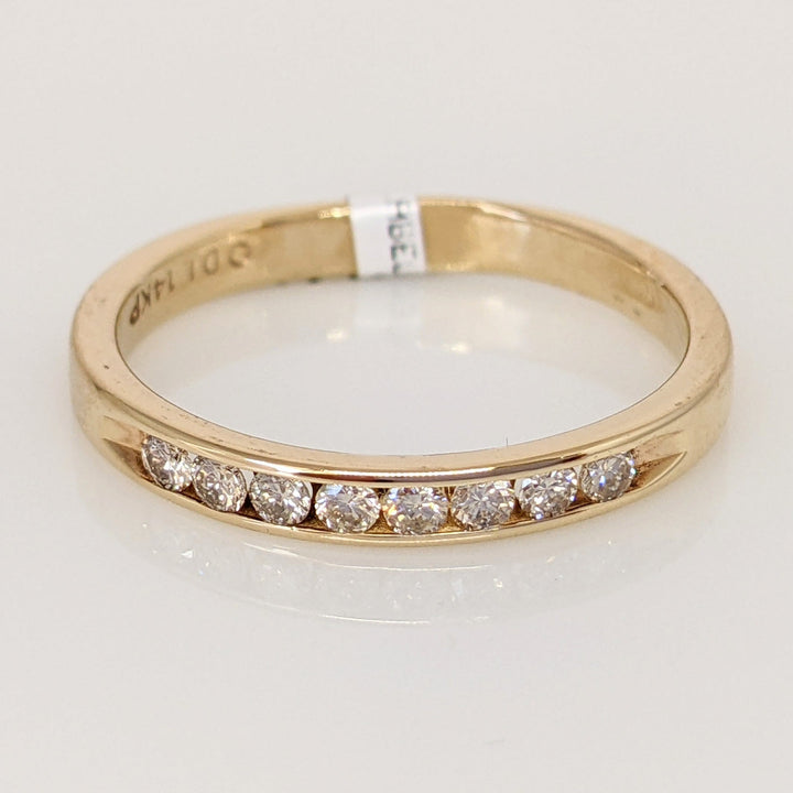 14K .24 CARAT TOTAL WEIGHT SI2 K DIAMOND ROUND (8) CHANNEL SET ESTATE BAND 2.4 GRAMS
