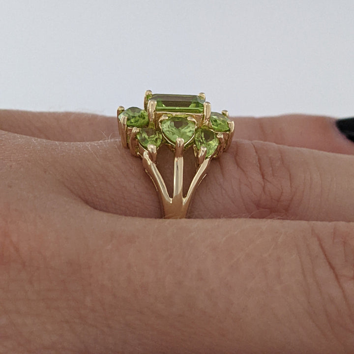 14K PERIDOT EMERALD CUT 5X7 (1) OVAL (2) PEAR (6) ESTATE RING 4.5 GRAMS